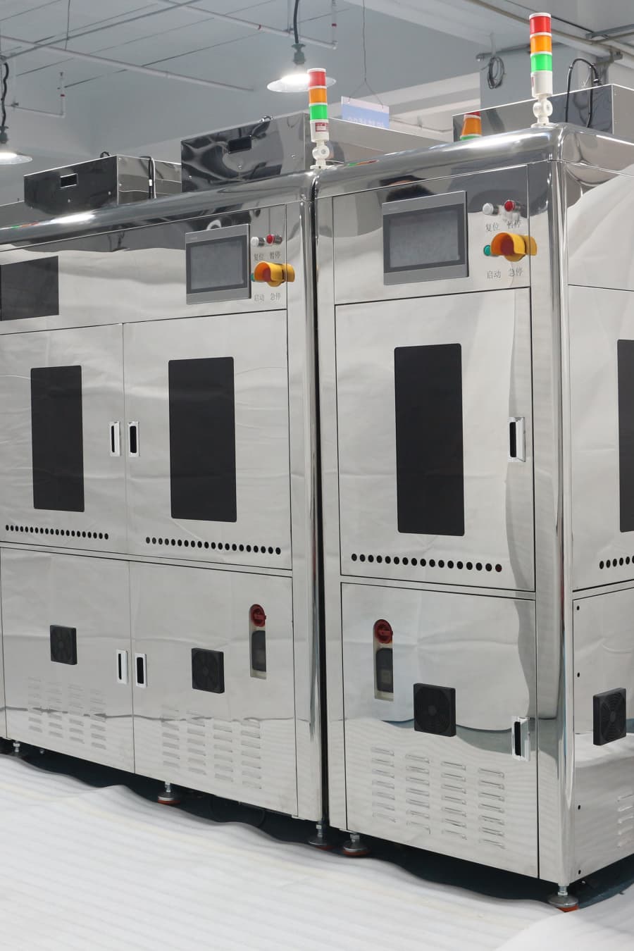 上下料在线式真空技术突破5G连接器微型化瓶颈以全自动清洗保障产能与品质双重提升