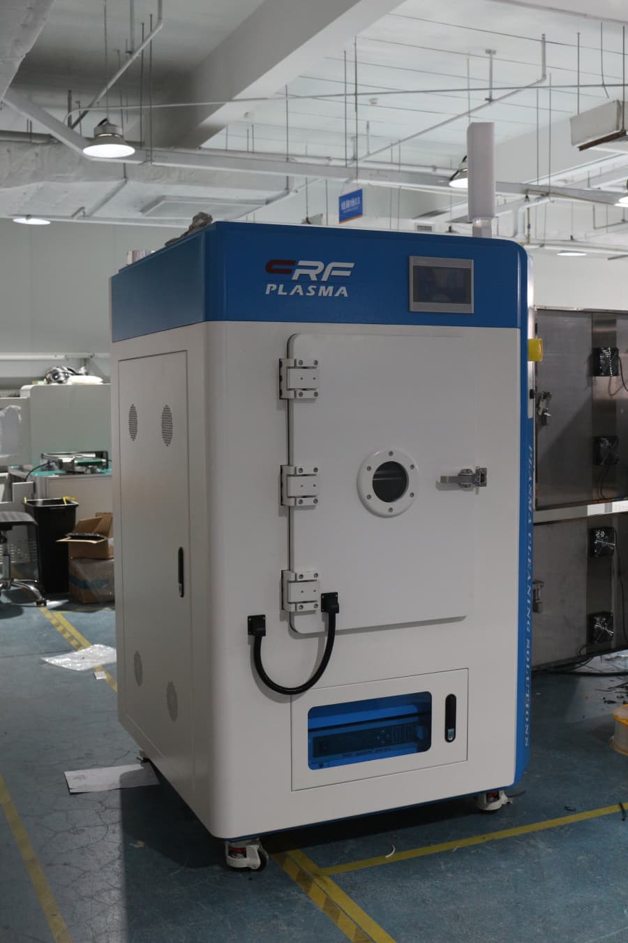 100L真空等离子设备解决航空航天碳纤维PEEK复合材料与钛合金粘接界面强度满足